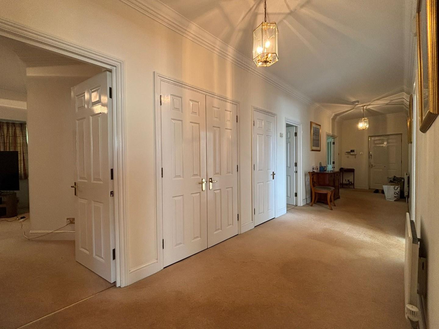 Turnberry Close, Hendon, NW4, London